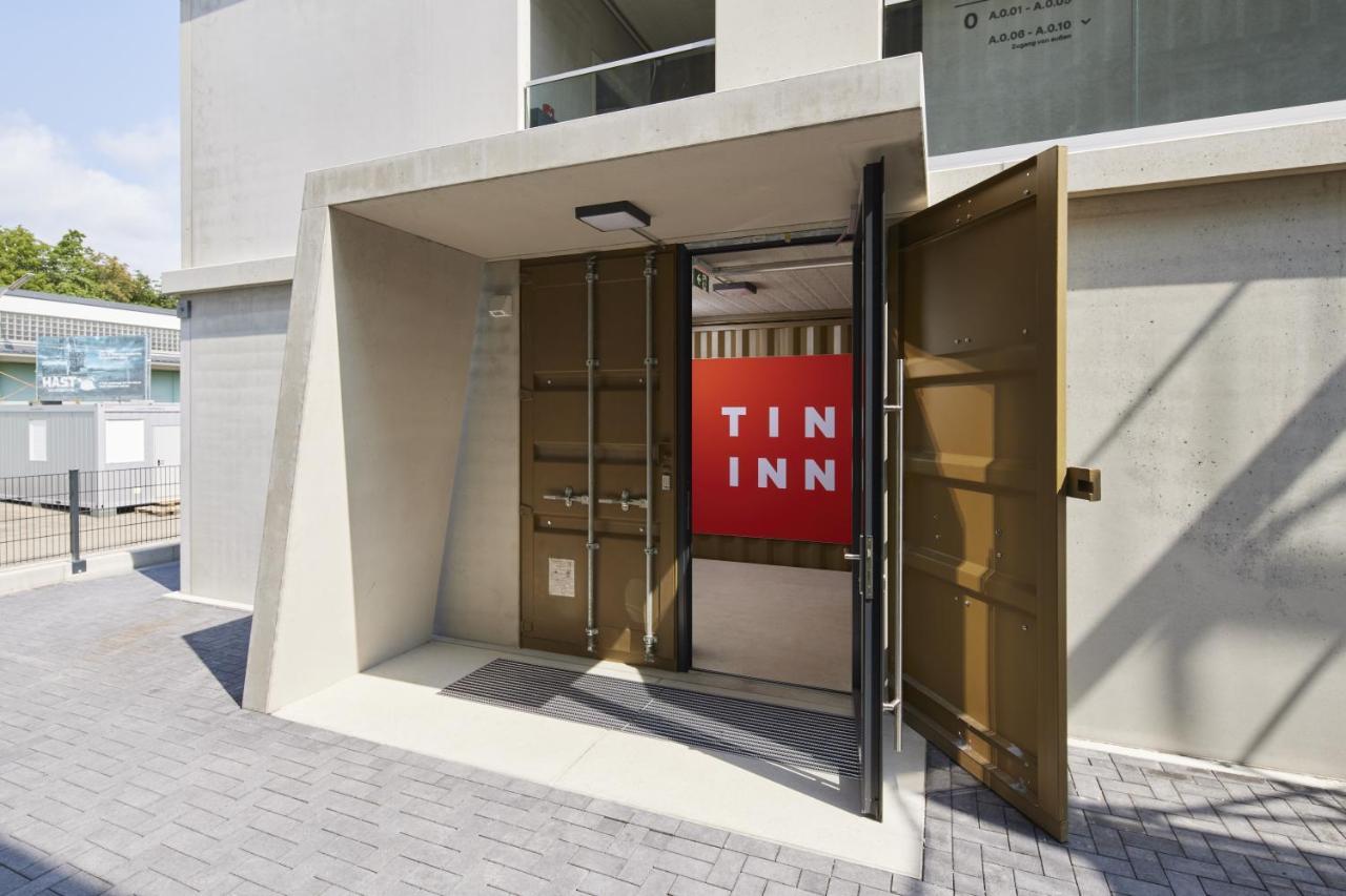 Tin Inn Montabaur L Einfach Gut - Das Hotel Aus Hochwertig Ausgebauten Ueberseecontainern Exteriör bild