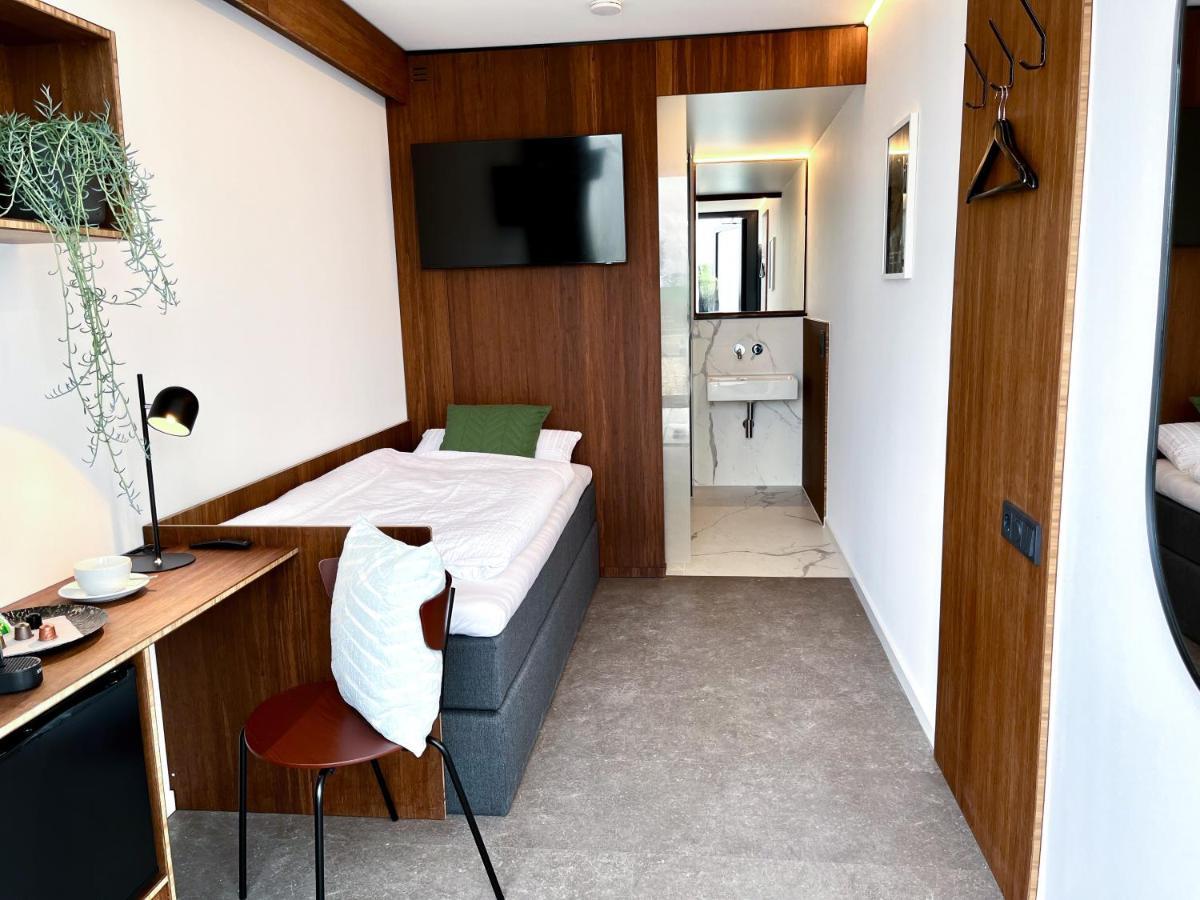 Tin Inn Montabaur L Einfach Gut - Das Hotel Aus Hochwertig Ausgebauten Ueberseecontainern Exteriör bild